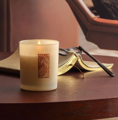 Picture of Glass Candle Peonylone R150 - Beige
